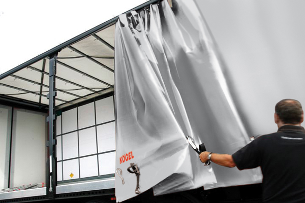 Buy a sliding canopy to the roof of the semi-trailer in Moscow installation and repair